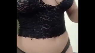 Мајка Ми Е Многу Роговиден На Нејзината Годишнина