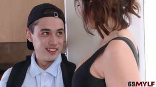 ���ອ Lebelle