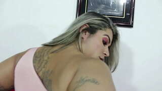 Көпчүлүк задница латиноамериканки