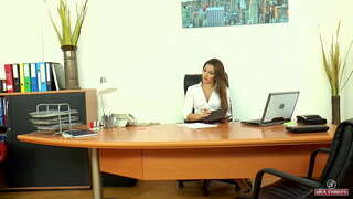 Principali Dani Daniels figa pelosa riempita di sperma (Parte 1)